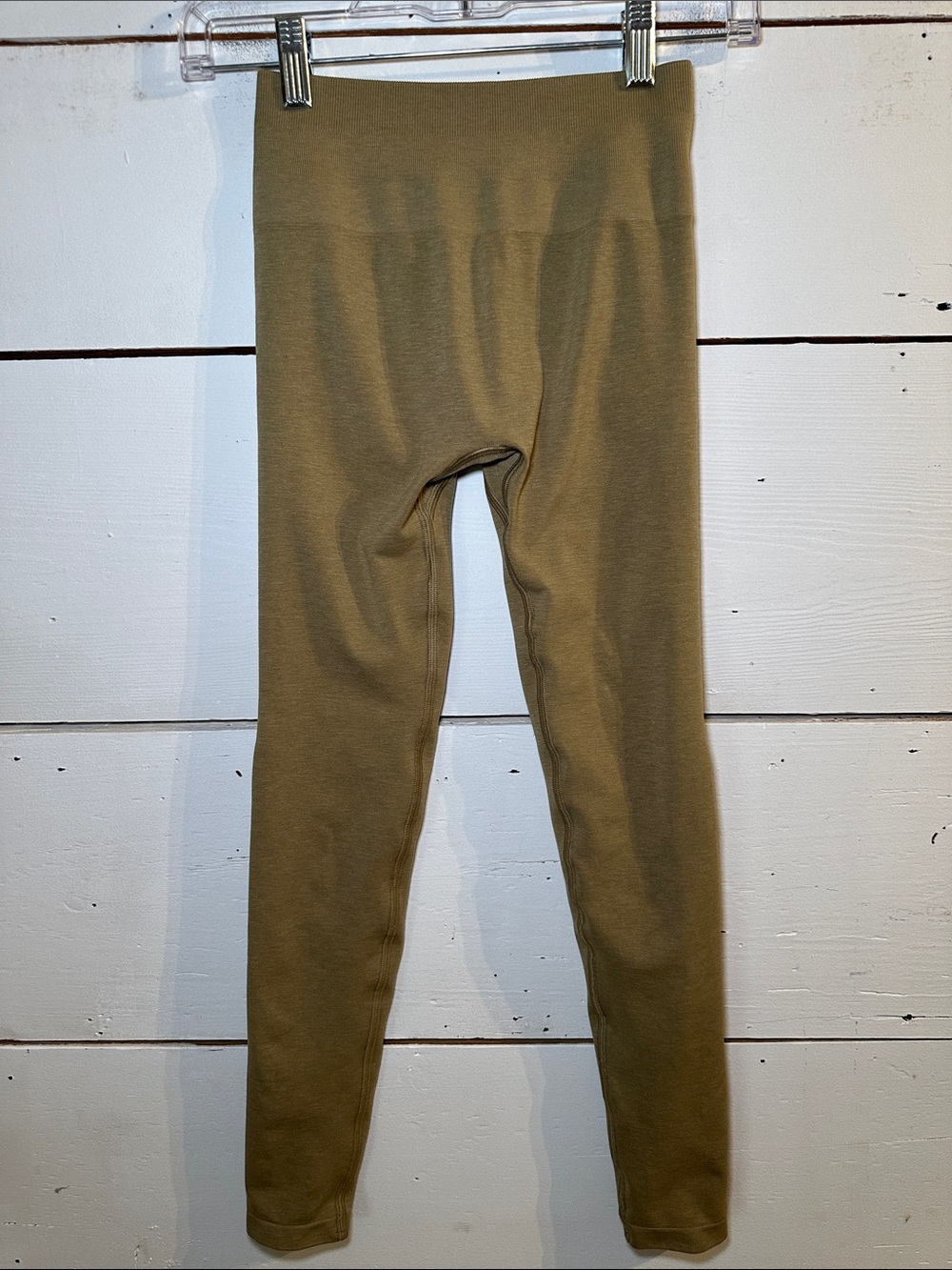 Alphalete Amplify High Rise Seamless Scrunch Leggings